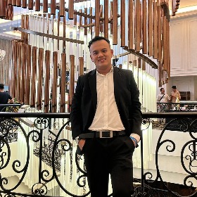 huỳnh quang trường