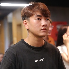 Vương TRỌNG đài 