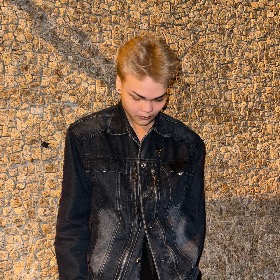 Phạm quốc tuấn