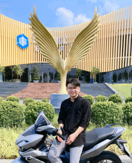 Lê Bá Khánh Trình