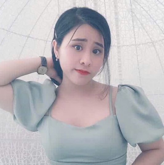 Phạm thị thu hằng