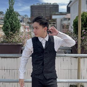 NGUYỄN VĂN KHÁNH