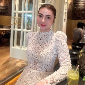 Hoàng thị thu uyên