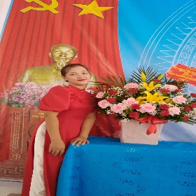 LA THỊ MỚI 