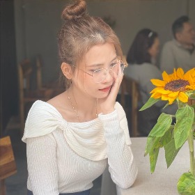 hồ thị cẩm nhung