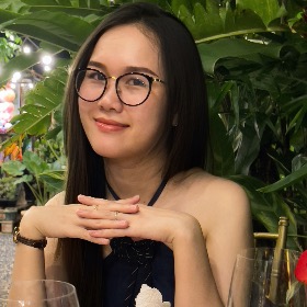 NGŨ hoàNG YẾN VY