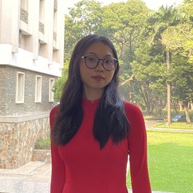 Đàng NỮ THANH XUÂN