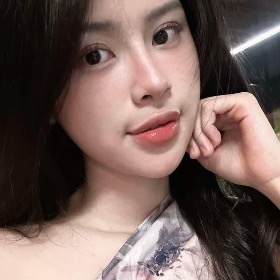 Phùng Thị Khánh Linh