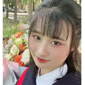 Lê Thị Khánh Huyền