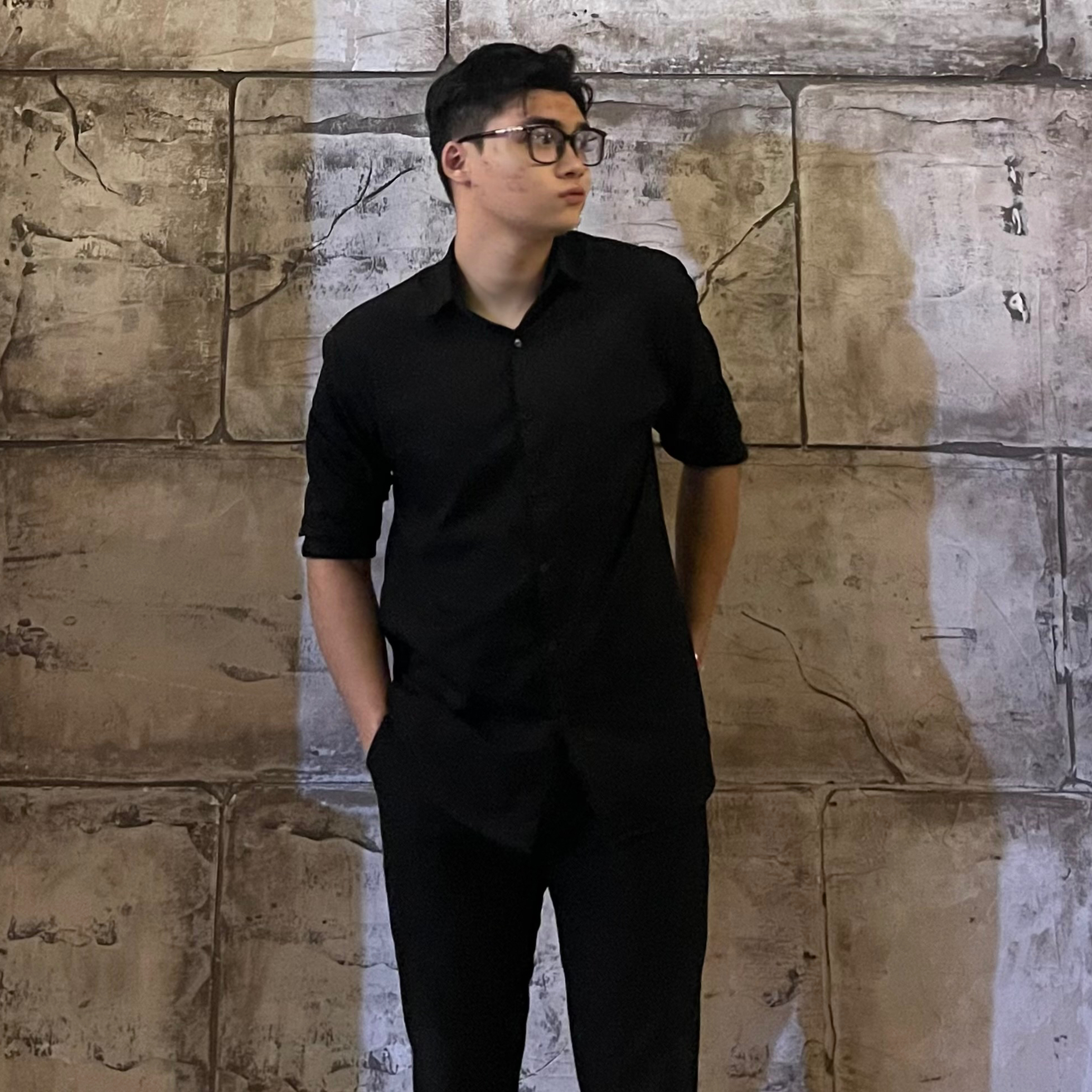 Trần Hoàng Nhật