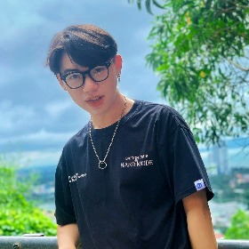 NGuyễn Thành Đạt