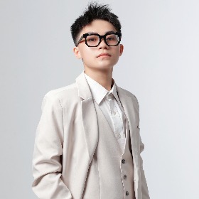 Ong hoang THIEN PHUC