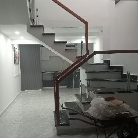 Hoàng thị bạch yến 