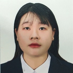 nguyễn thúy Hằng