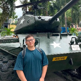 Nguyễn Mậu Tùng Lâm