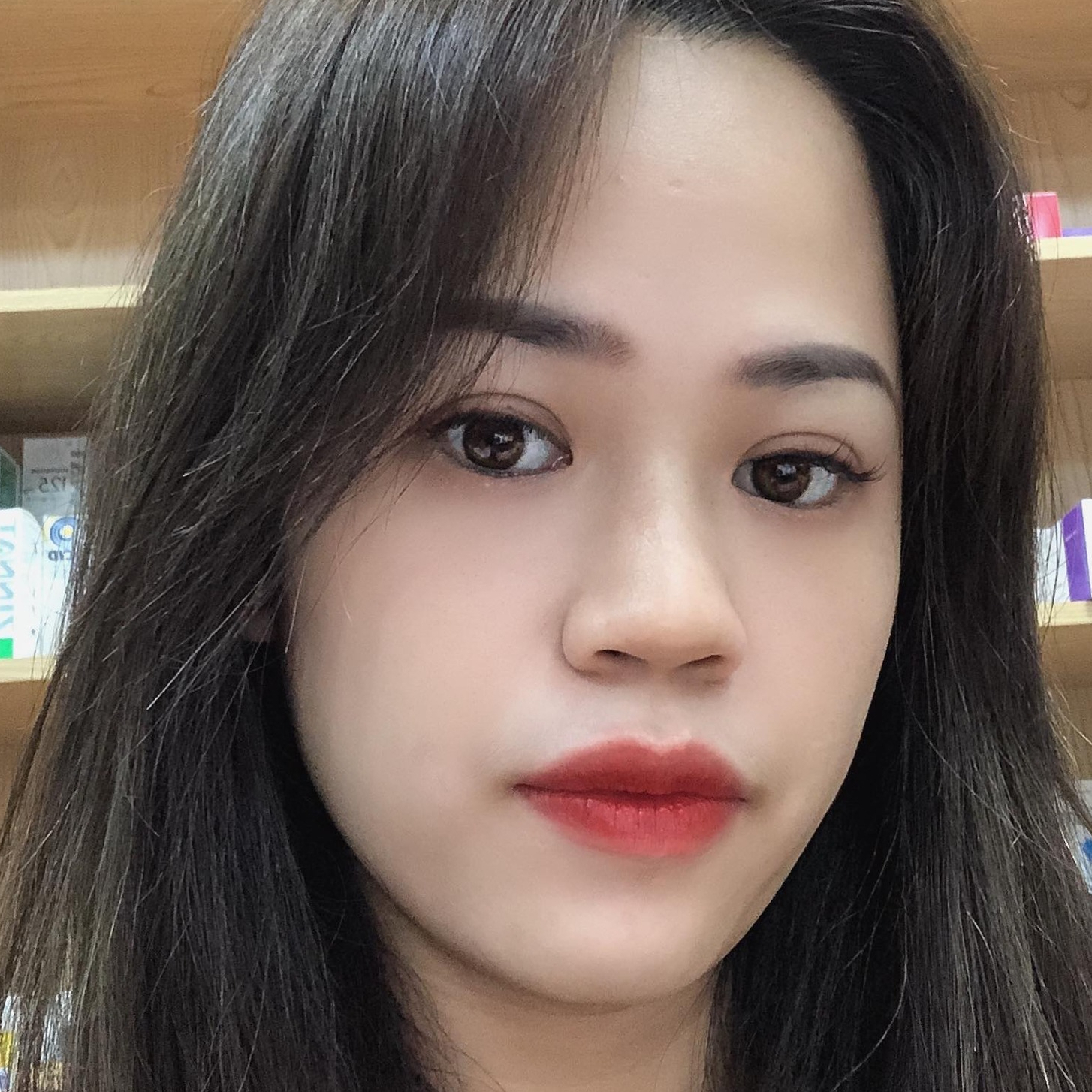 Trịnh thuỳ giang