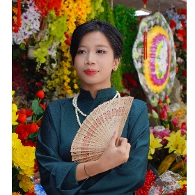  Thị Thùy Trang