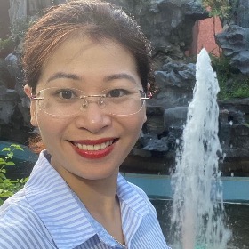 PHạm thị huyền