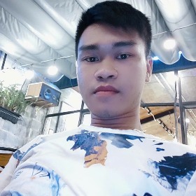 NGUYễn văn tuyến