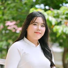 Nguyễn Thúy Hằng