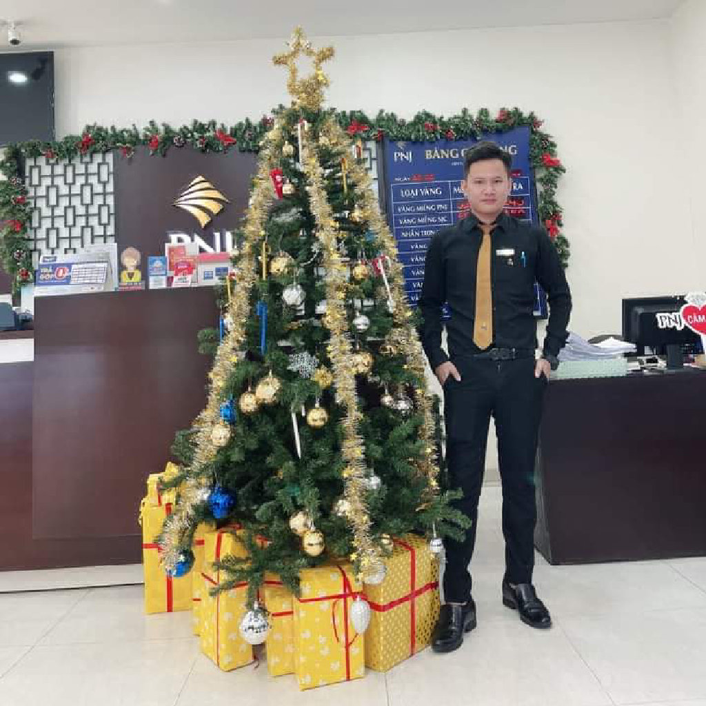 Nguyễn Khắc Tâm