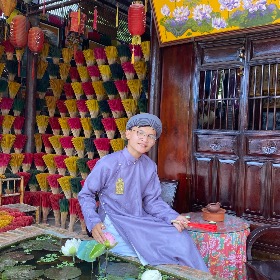 Nguyễn tiến hoài nam