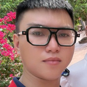 NGUYỄN TRẦN HỒNG QUÂN