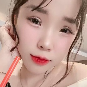 Nguyễn THỊ HUYỀN THƯƠNG