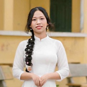 Hoàng Thị Huyền Trang 