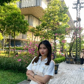PHẠM THỊ HUYỀN