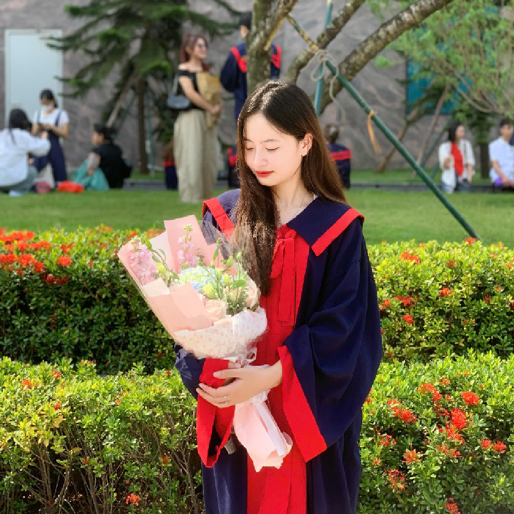 Trần Thị Phương Thanh (陈氏芳青)