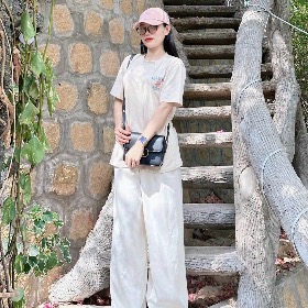 PHẠM XUÂN QUỲNH