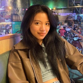 Huỳnh Phạm Thu hà