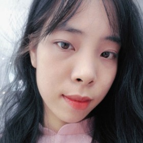 Hoàng Thị            Thu Huyền