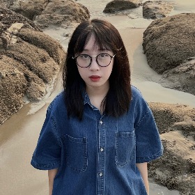 NGUYỄN THỊ HỒNG NHẬT