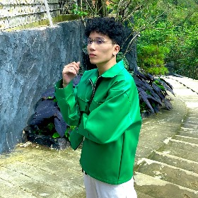 HOÀNG TRUNG NHẬT TÂN