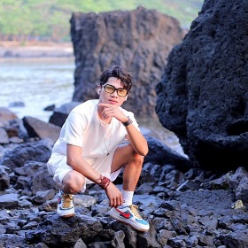 NGUYỄN HOÀNG DƯƠNG