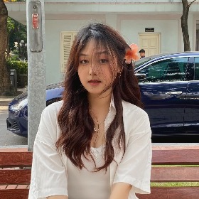 HOÀNG THỊ LA DUNG