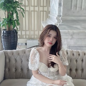 PHẠM THỊ NHƯ QUỲNH