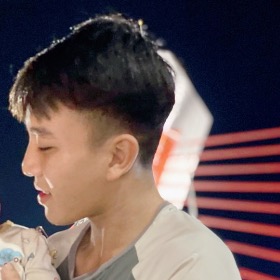 LÊ ĐÌNH HOÀNG 李亭黄