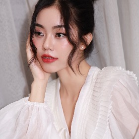 Võ Thị Cẩm Nhung