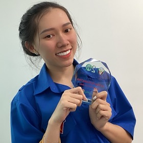 PHAN THỊ PHƯƠNG TRINH