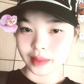 Nguyễn Thị Kim Ngân .