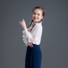 NGUYỄN THỊ YẾN LINH