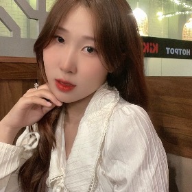 Trần Tuyết Khanh