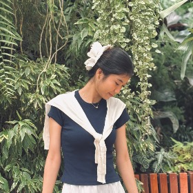 Văng Thị Hồng Lam