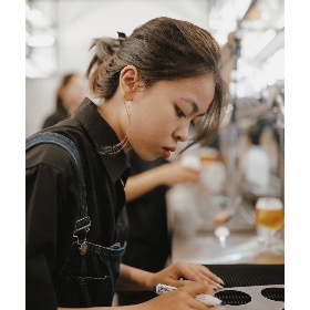 Tran thi thuy vy (Ky)