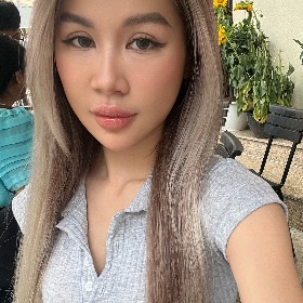 ĐẶNG HỒ THUÝ QUỲNH