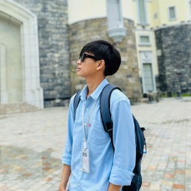 Trần hoàng anh