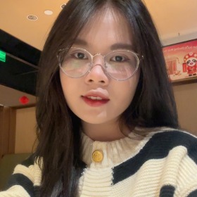 HUẤT NGỌC KHẢ VY